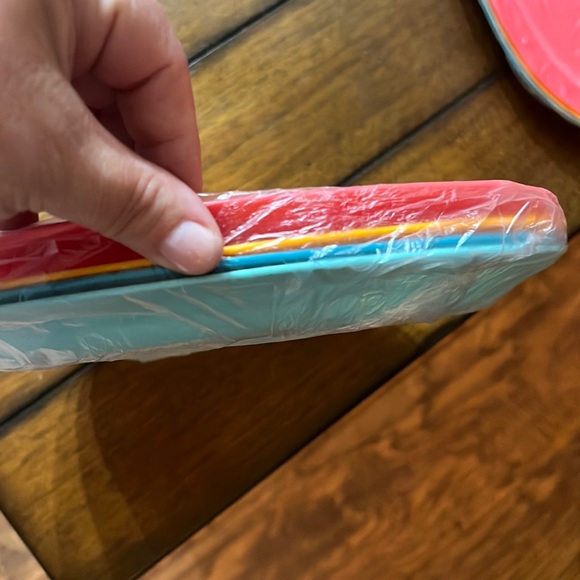 Tupperware set. - Picture 1 of 5